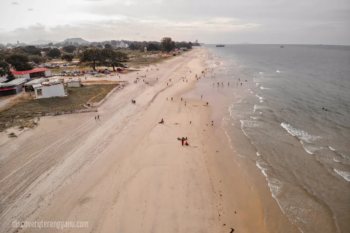 10. Pantai Pandak