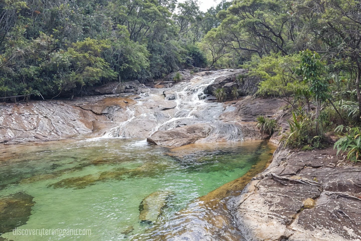 Air Terjun Langsir