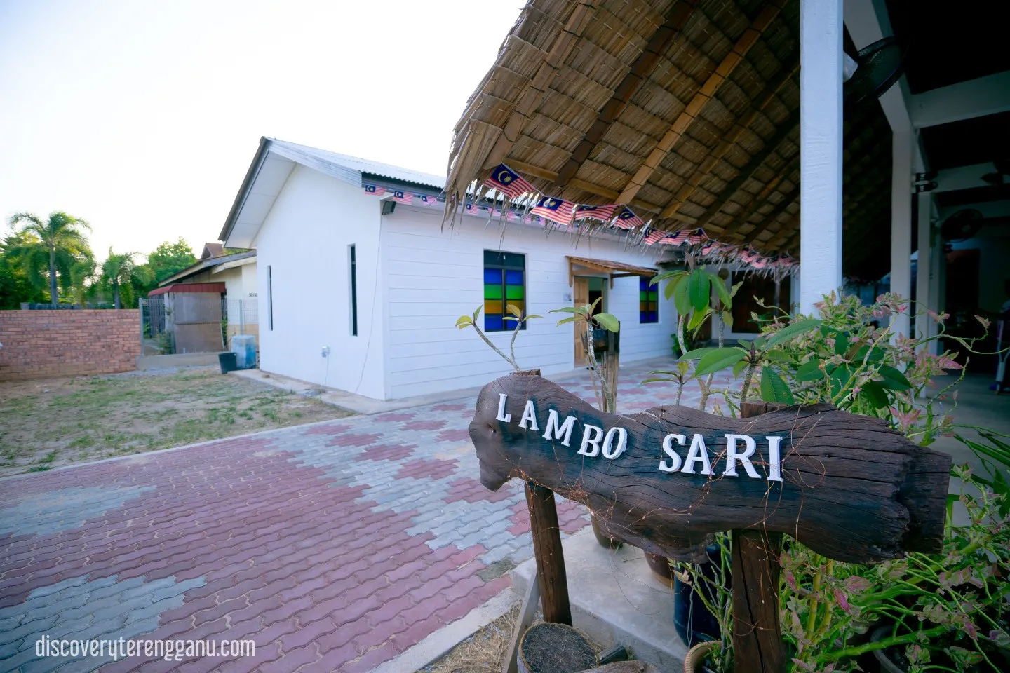 Lambo Sari