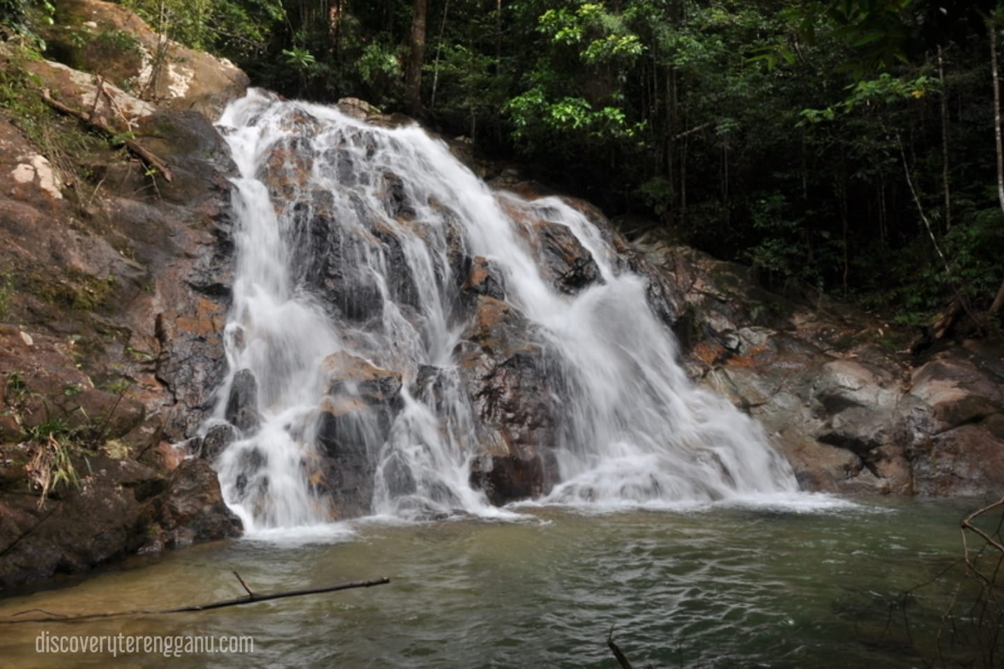 Air Terjun Jeram Penitih