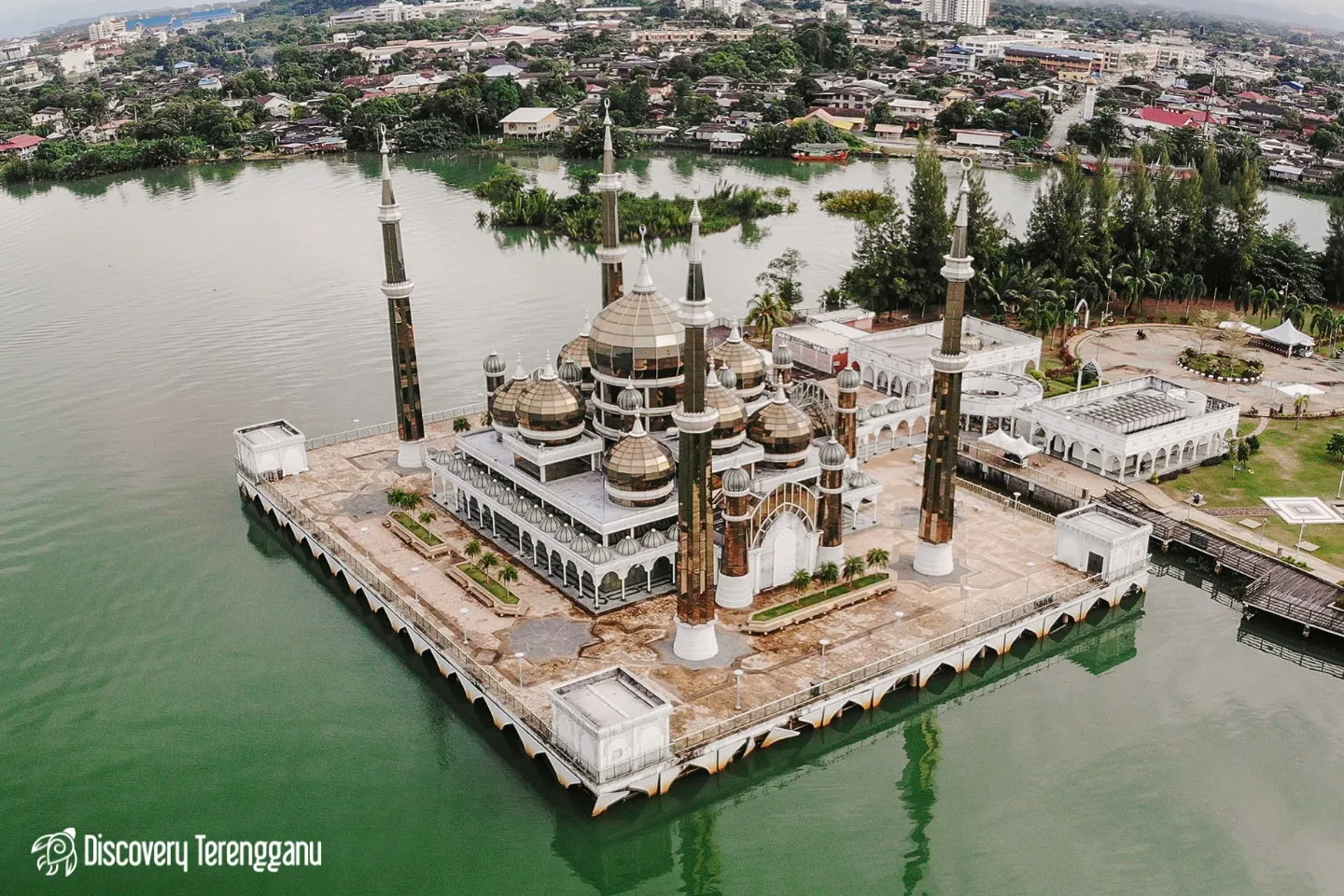 Masjid Kristal