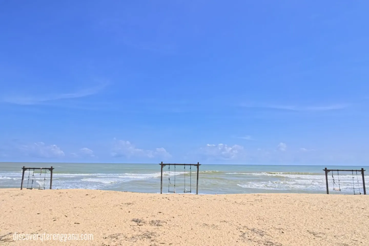 Pantai Batu Buruk