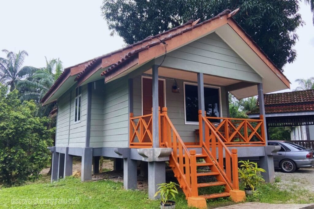 Penginapan (Chalet) di La Hot Spring