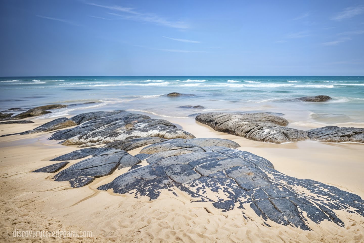 Pantai Tanjung Jara