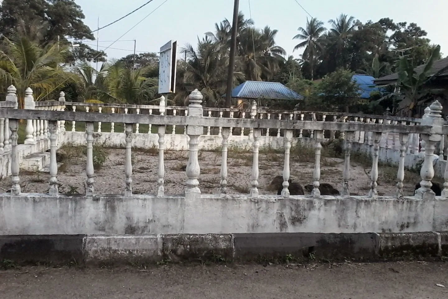 Makam Pahlawan Padang Kachung