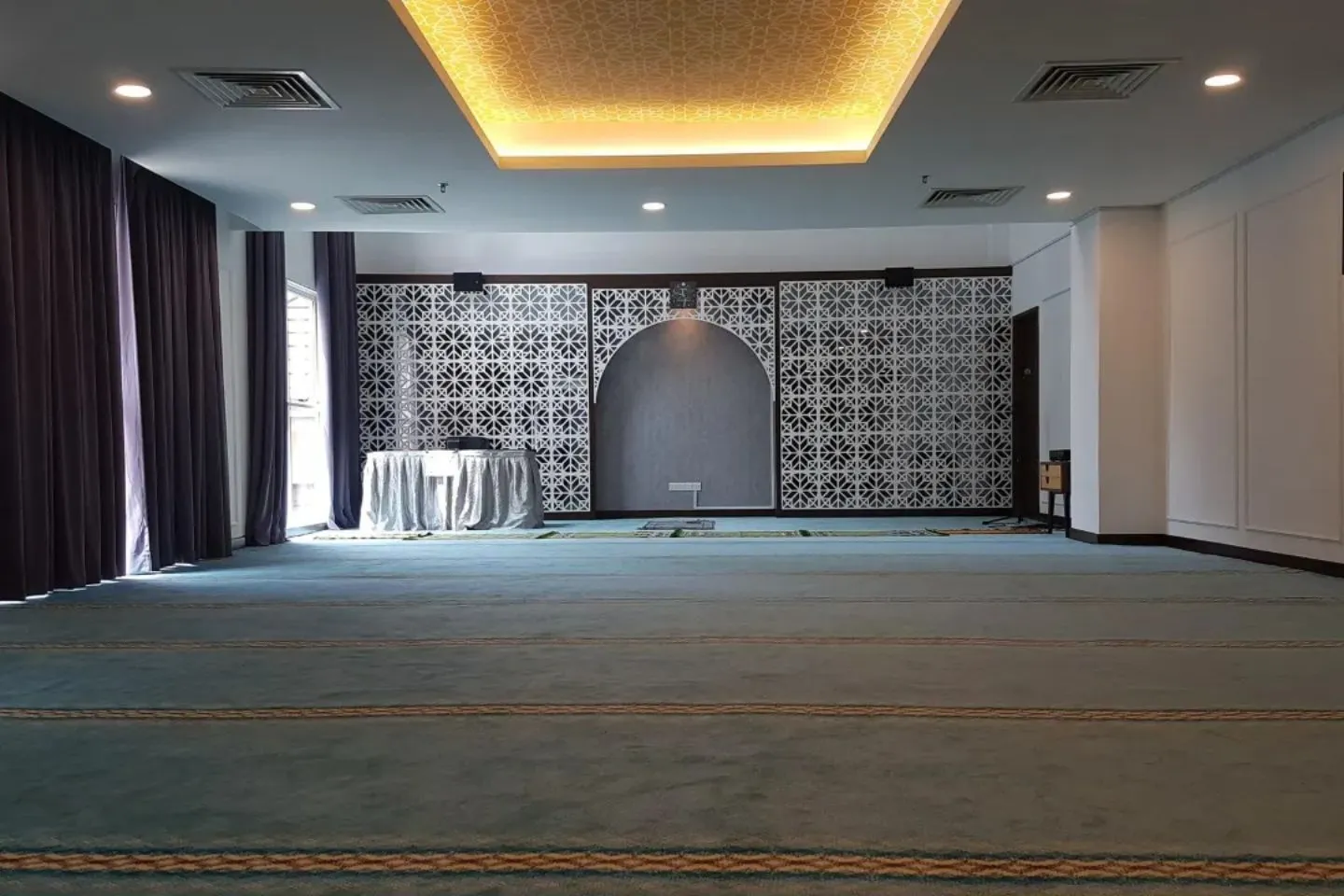 Paya Bunga Hotel