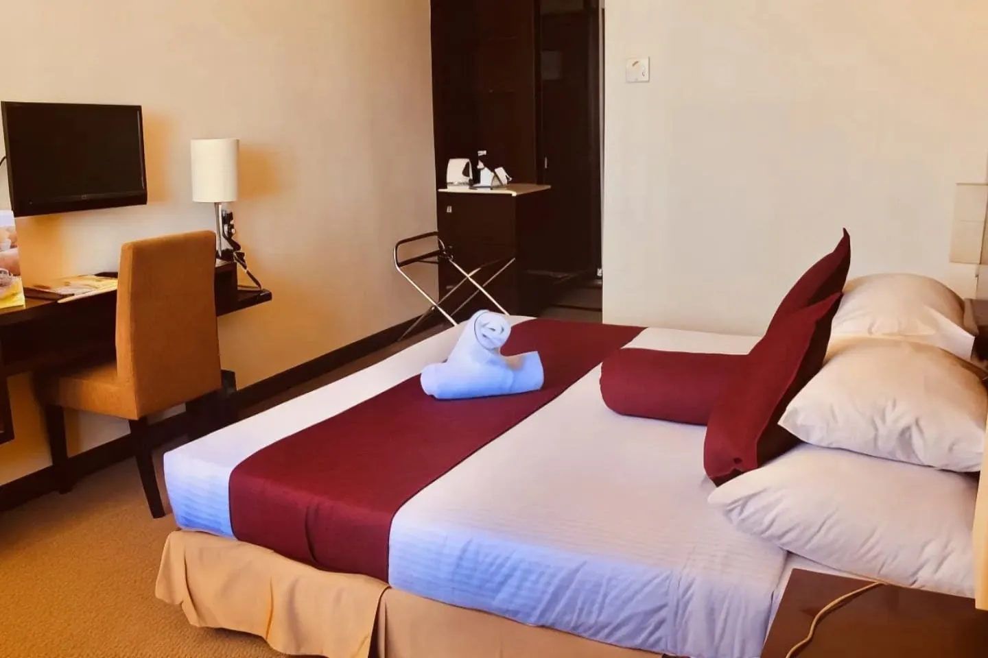 The Grand Puteri Hotel