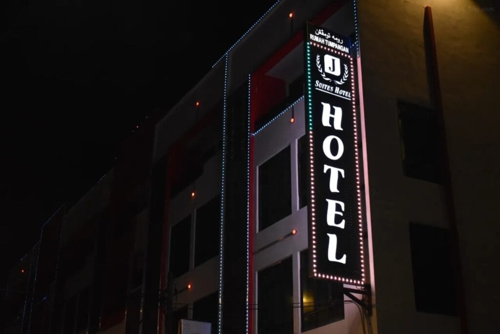 J Suites Hotel