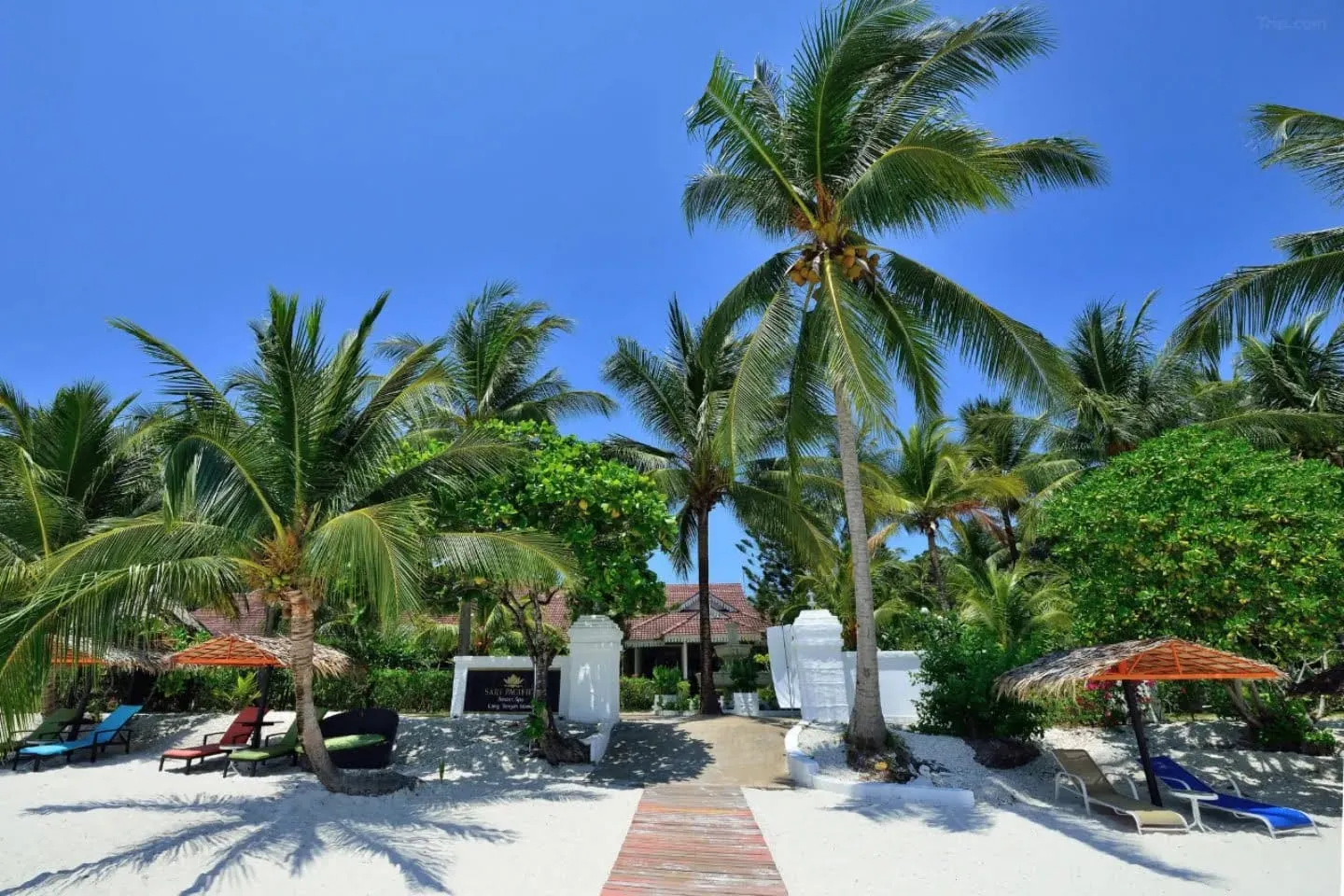 Sari Pacifica Resort & Spa Lang Tengah