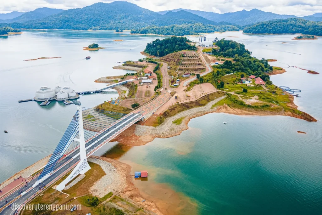 Jambatan Tasik Kenyir, Hulu Terengganu
