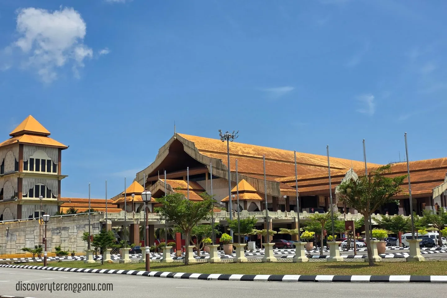 Lapangan Terbang Sultan Mahmud