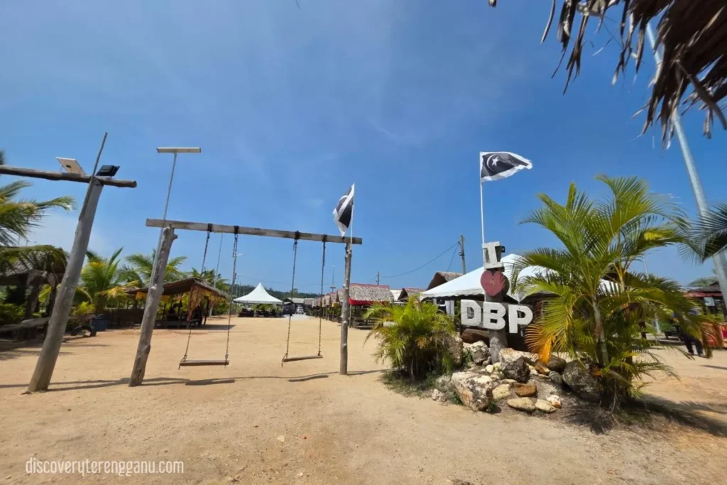 Dataran Batu Putih 30111501