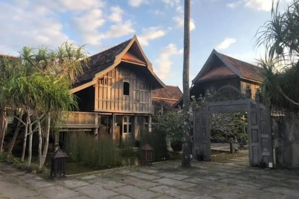 Terrapuri Heritage Village