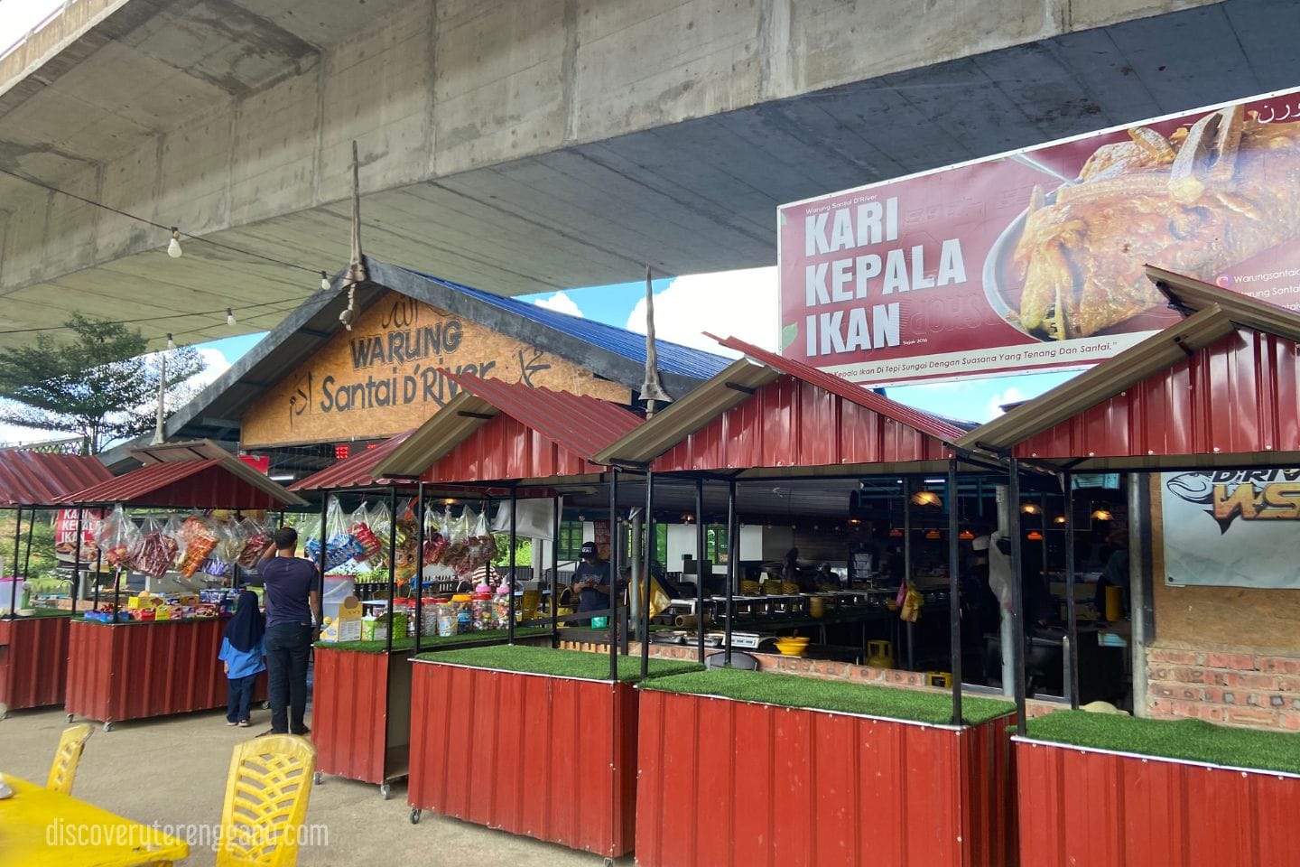 Warung Santai D'River (Kari Kepala Ikan)