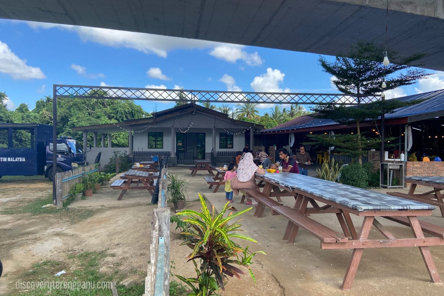 Warung Santai D' River (Kari Kepala Ikan) (13)