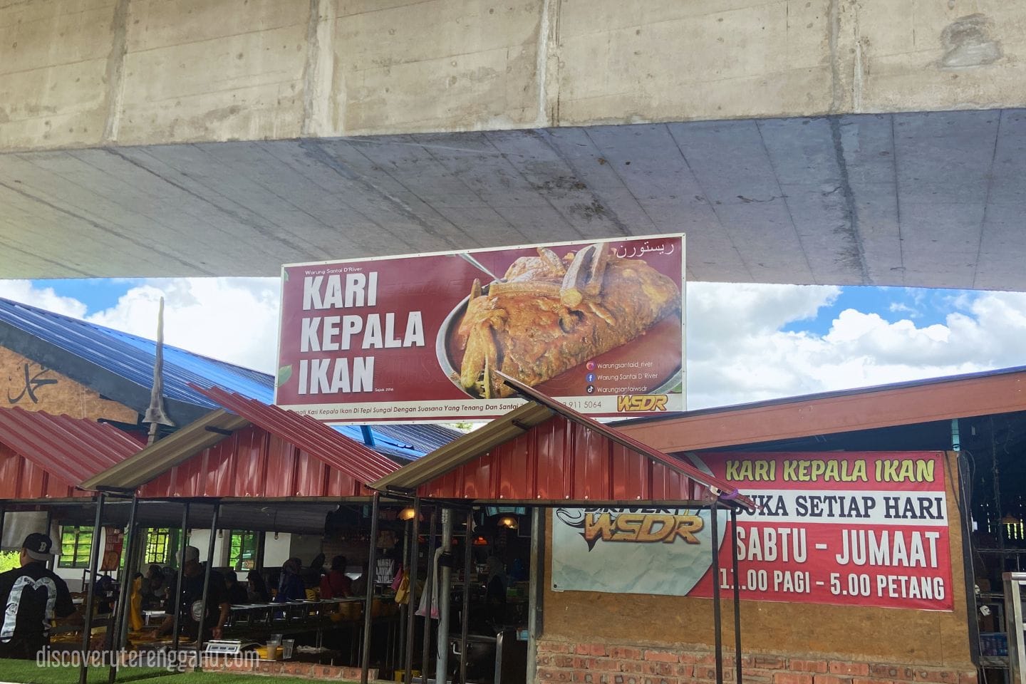 Warung Santai D'River (Kari Kepala Ikan)