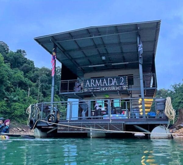 Armada Houseboat 2 Cover Photo