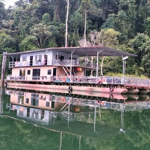 Cendana Houseboat Profile Photo