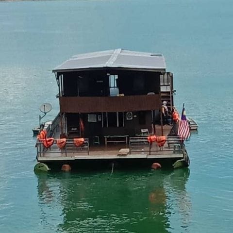 Impian Houseboat Profile Photo