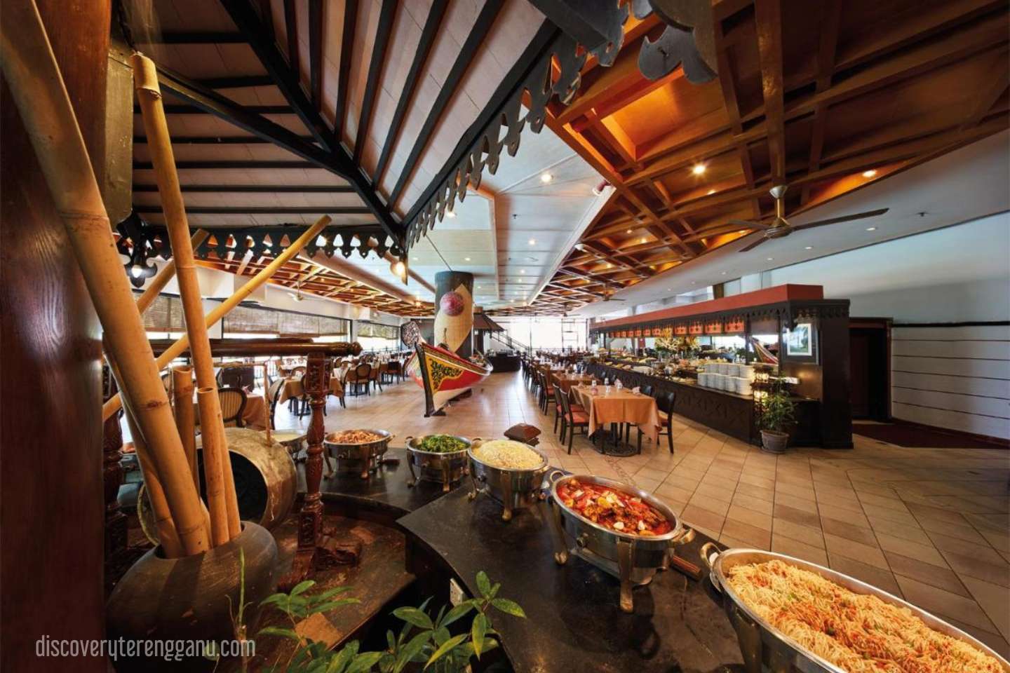 Resort World Kijal (6)