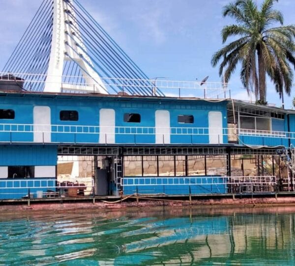 Sri Bayu Houseboat Cover Photo