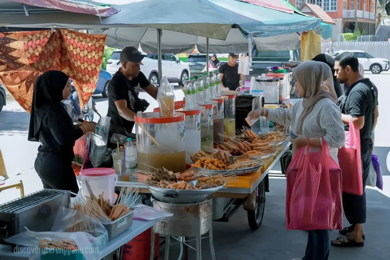 Peniaga Pasar Kedai Payang