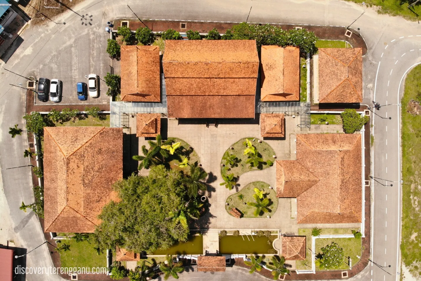 Desa Ukiran Kayu (DUK)
