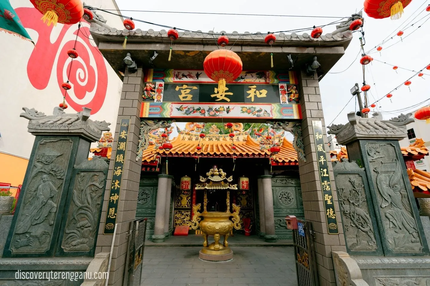 Tokong Ho Ann Kiong di Kampung Cina (Chinatown) di Kuala Terengganu (2)
