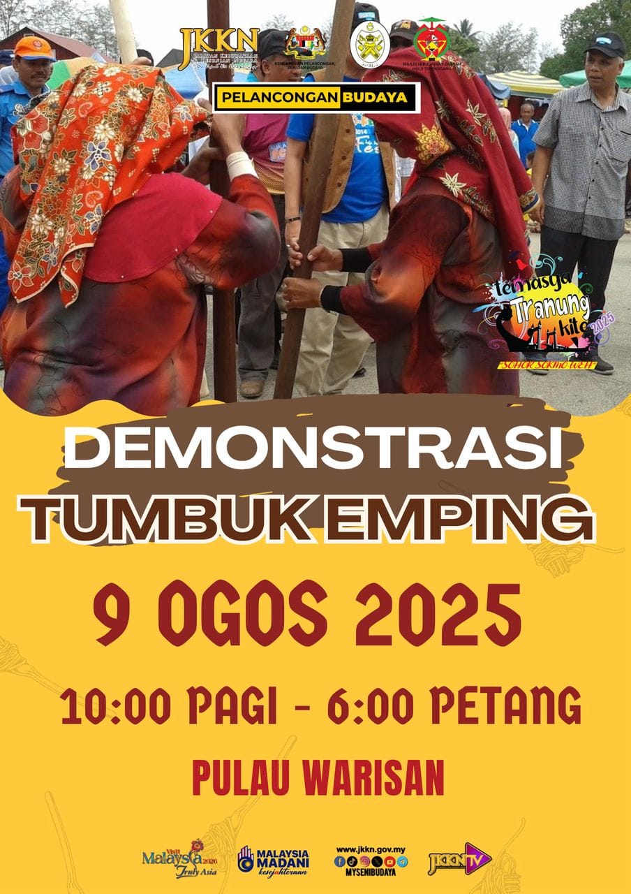 Demonstrasi Tumbuk Emping