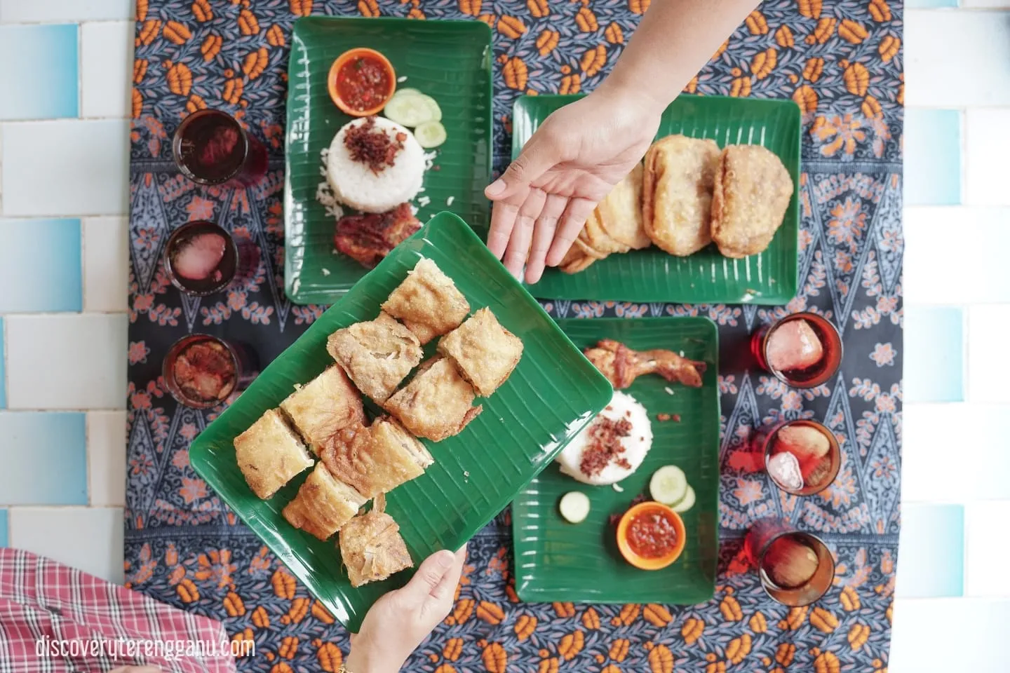 Kuih Telur Kobis 08121455