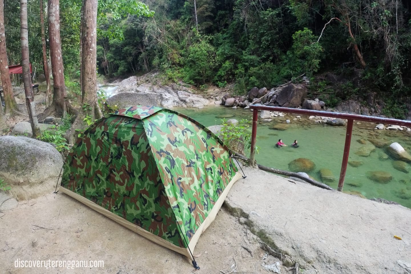 Lata Kolam Air Deru Ecopark