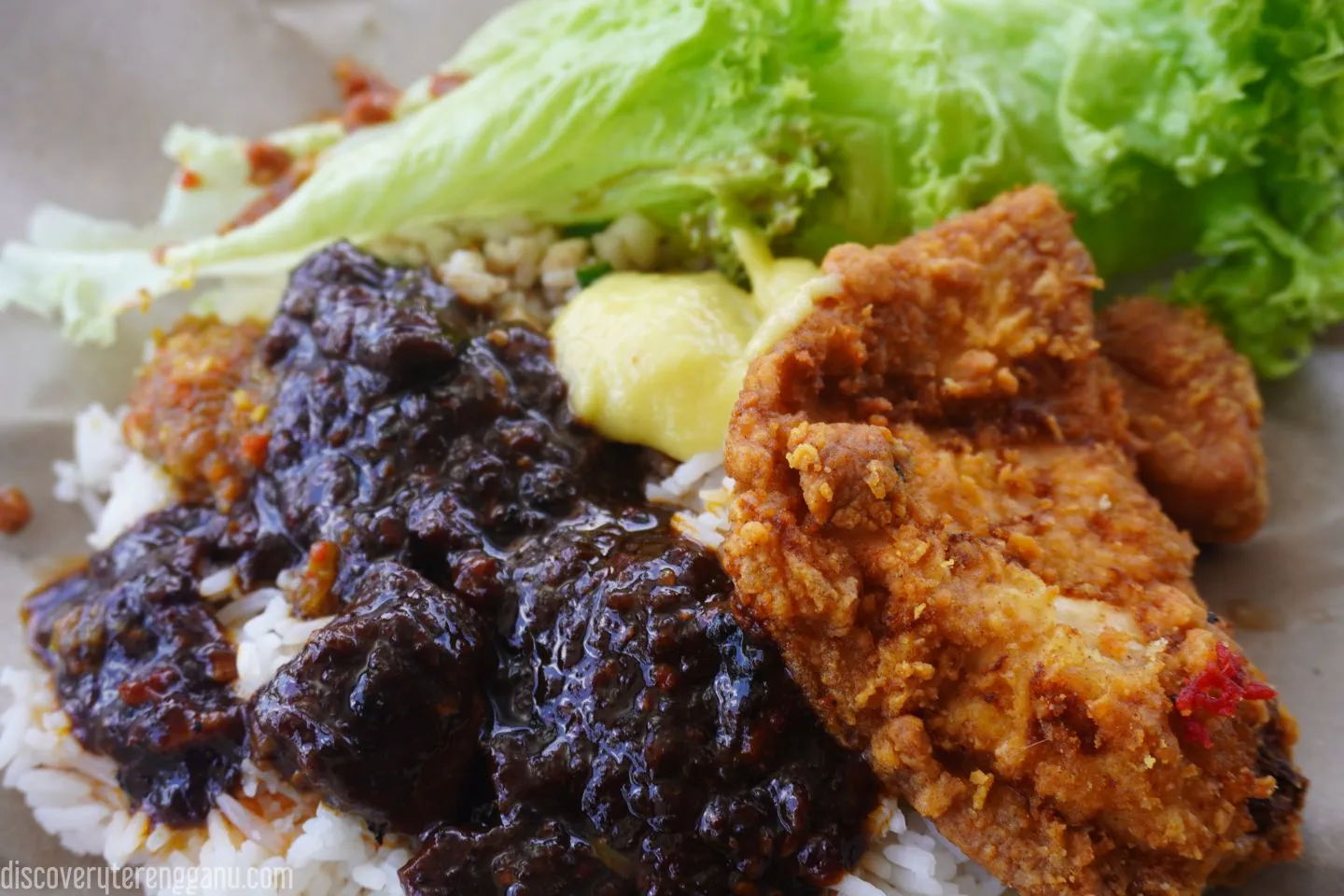 Tempat Makan Tengah Hari Terbaik di Terengganu