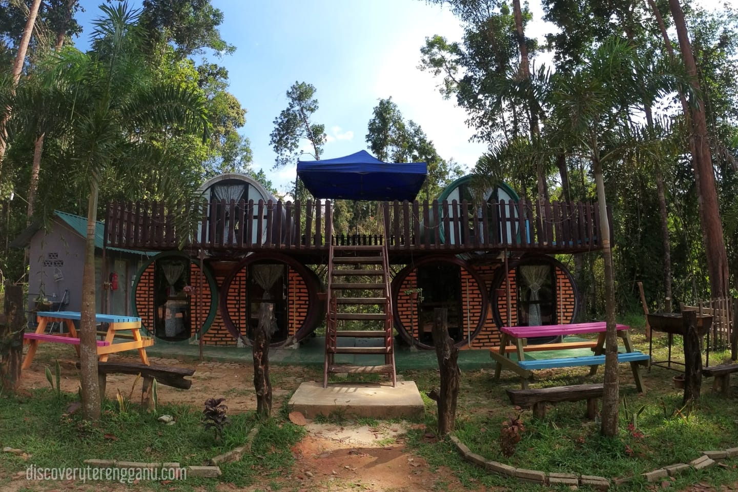 Lata Kolam Air Deru Ecopark