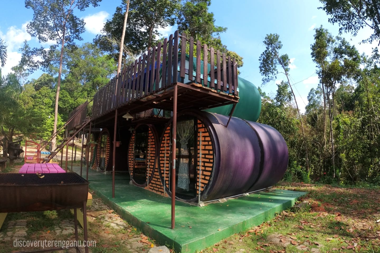 Lata Kolam Air Deru Ecopark