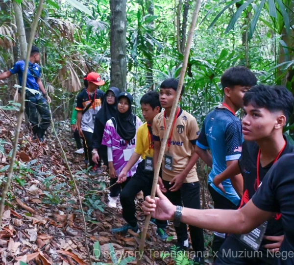 12 Bermalam di Muzium 2024