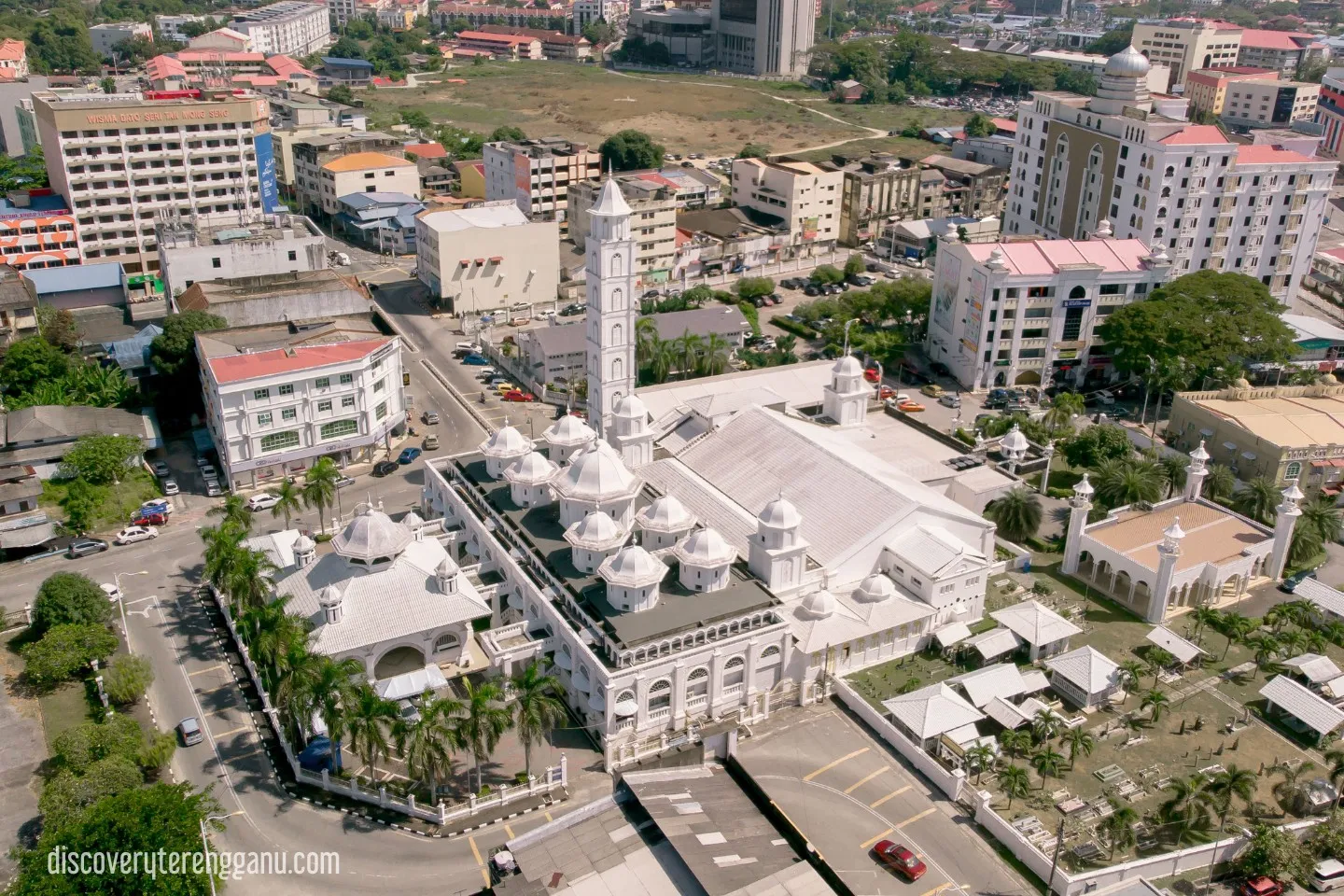 Masjid Abidin / Masjid Putih