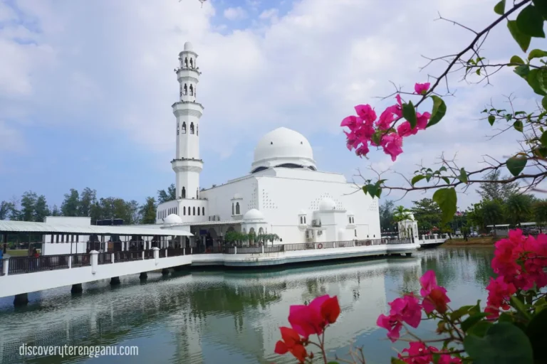 Masjid Terapung