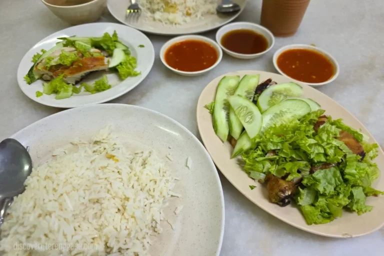 Jalan Jalan Cari Nasi Ayam Terengganu