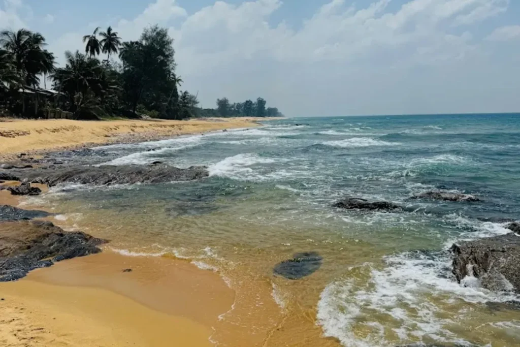 Pantai Batu Pelanduk