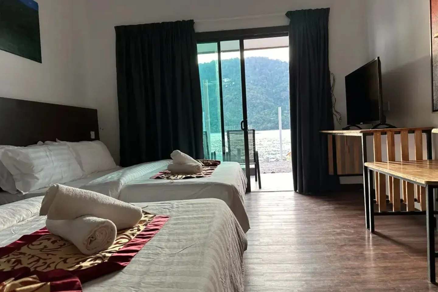 The Barat Perhentian