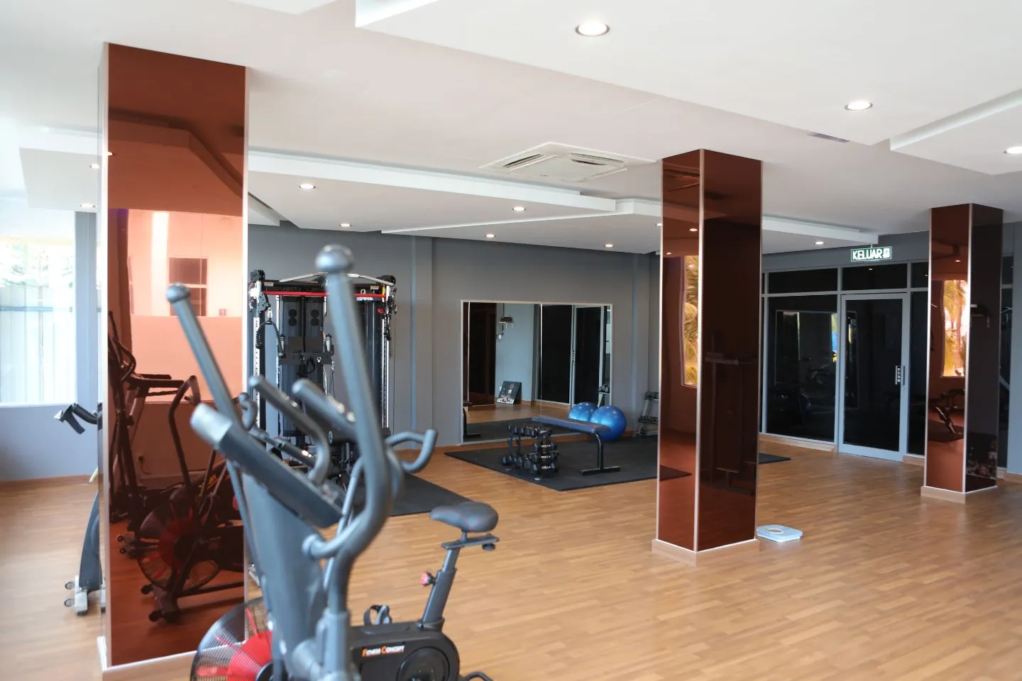 Primula Beach Hotel