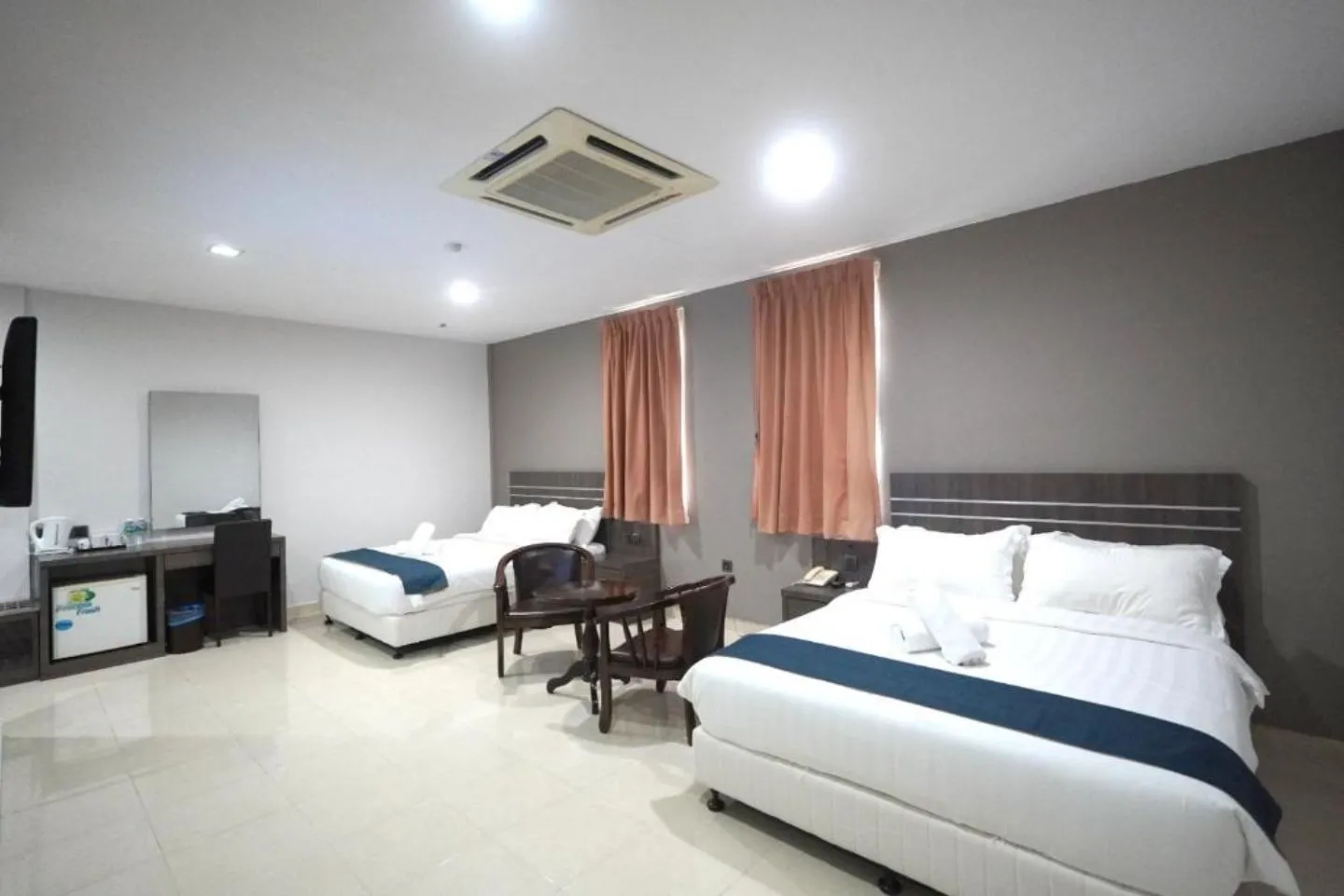 Sohho Hotel