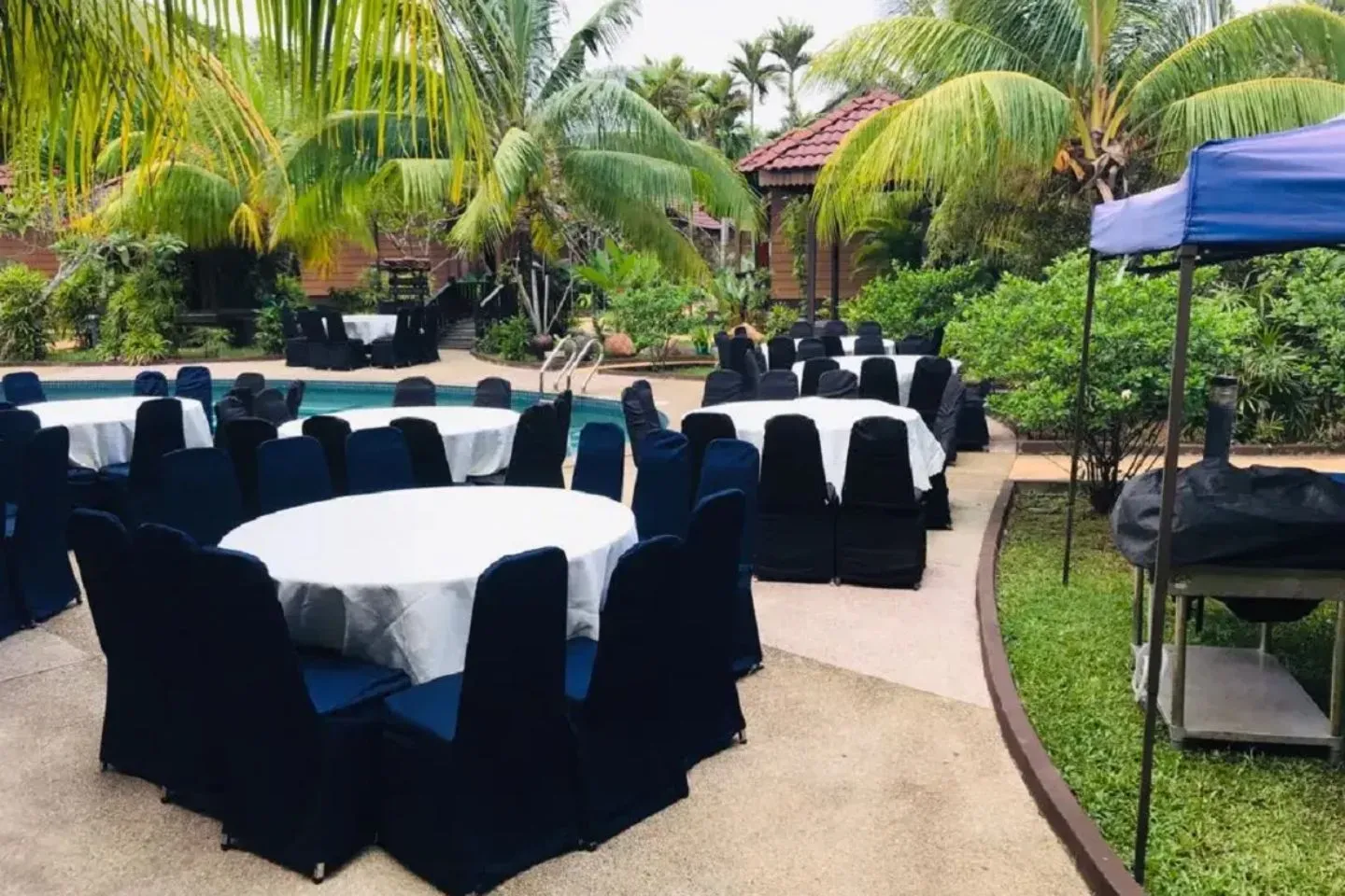 Ulek Beach Resort