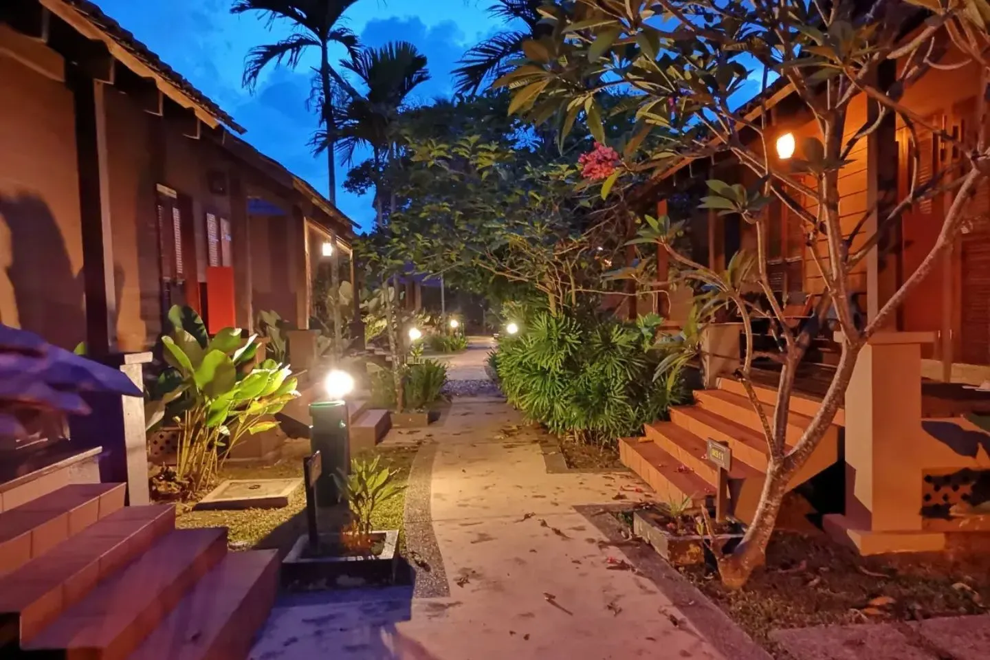 Ulek Beach Resort