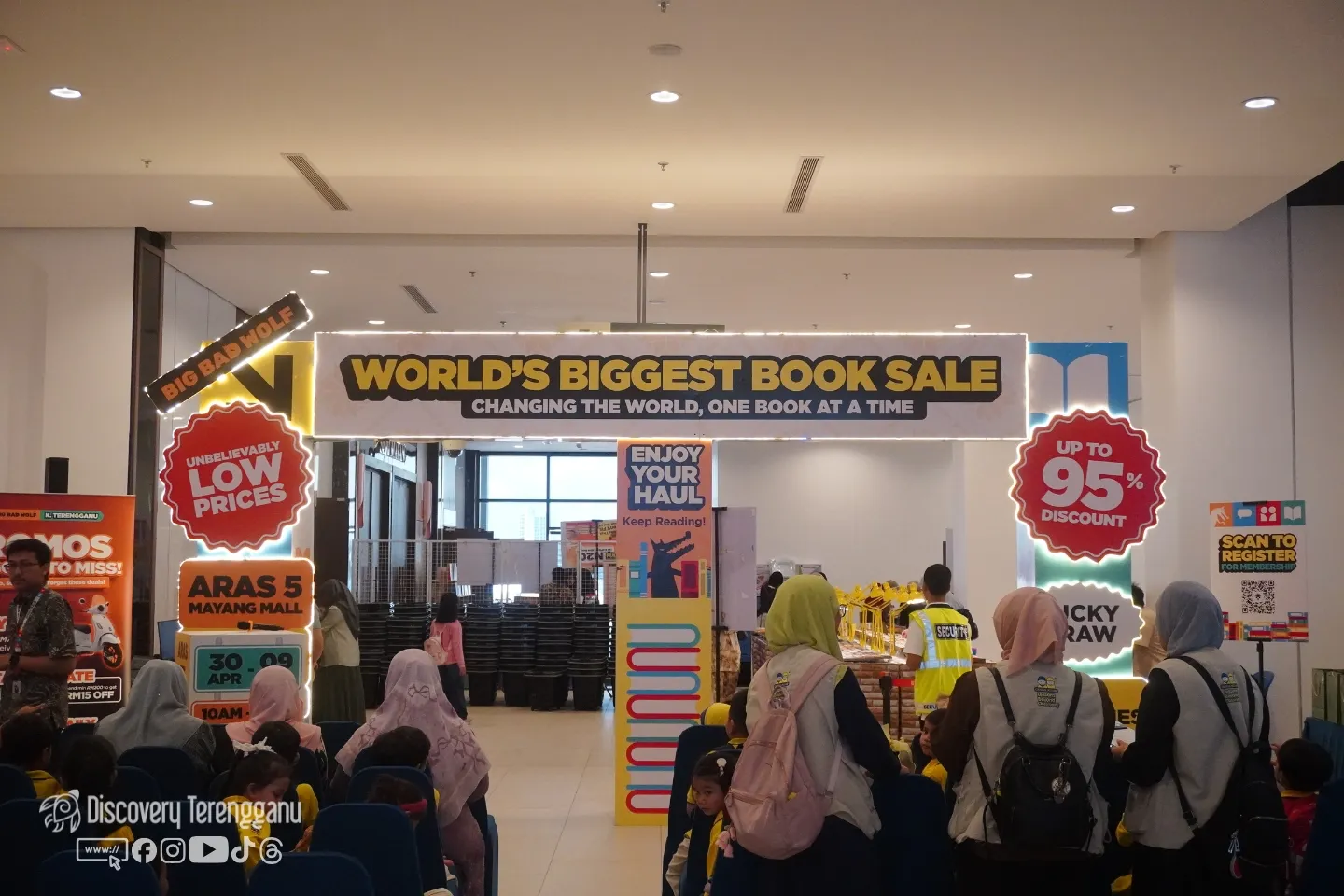 Big Bad Wolf 04051244