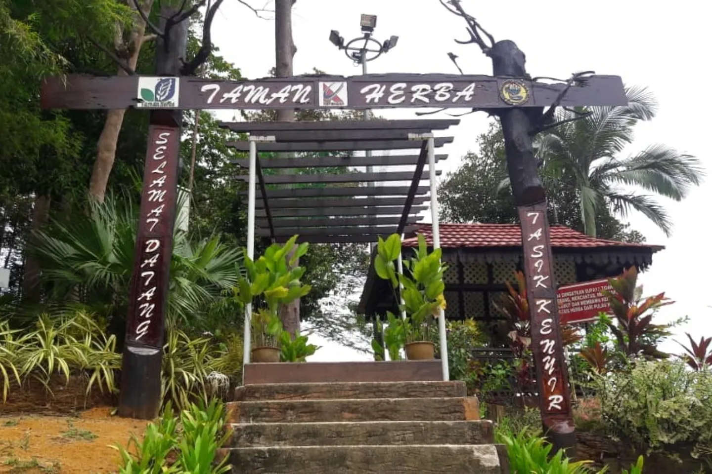 Taman Herba Kenyir