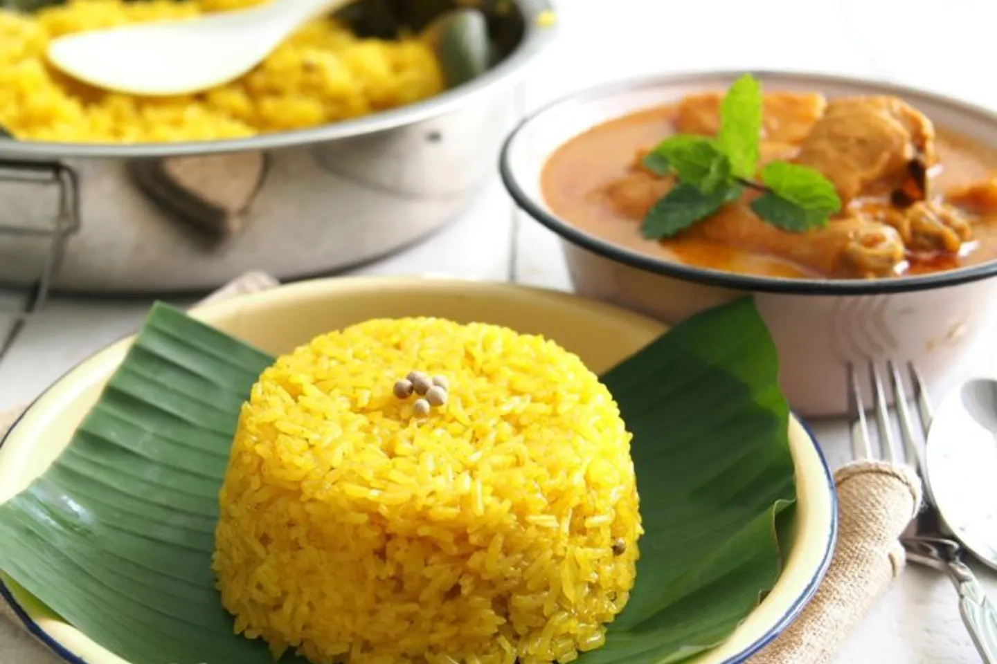 Daging kerutub dengan kuah pekat yang sudah pecah minyak