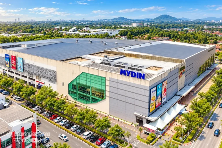 Kawasan parking Dalam Mydin Mall Gong Badak, Kampung Banggul Tiang Kulat