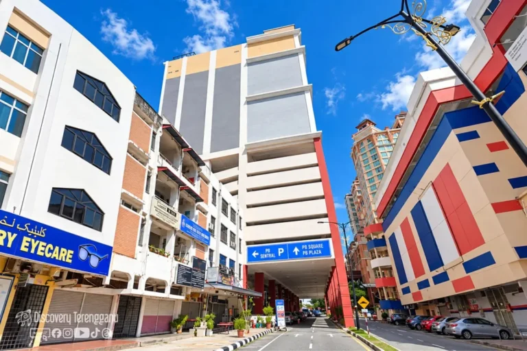 Kawasan parking Paya Bunga Sentral & Pawagam FST, Kompleks Paya Bunga