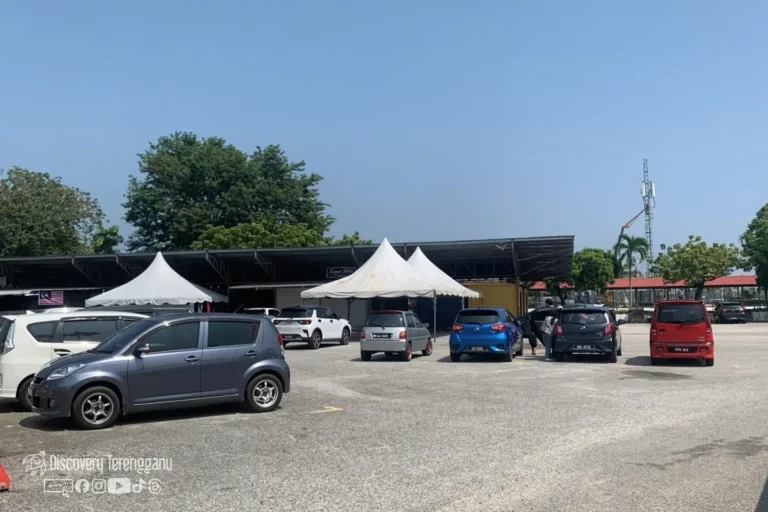 Kawasan parking Taman Rekreasi Shahbandar, Bandar KT